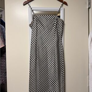 Ann Taylor Black and White Midi dress
